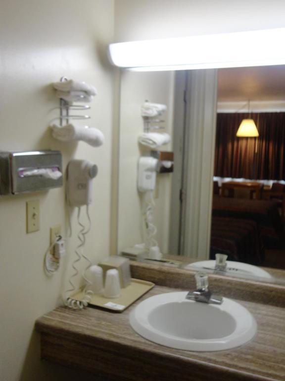 Budget Inn Daleville Værelse billede
