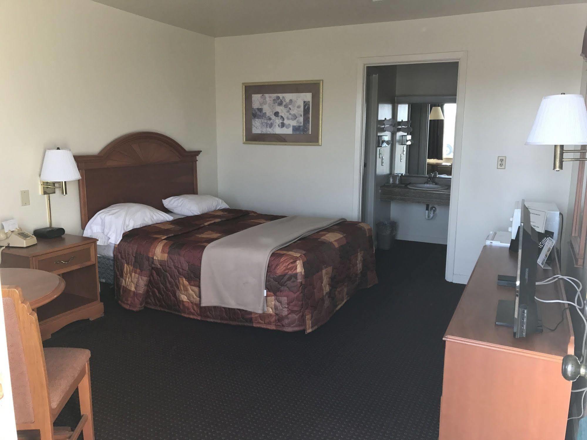 Budget Inn Daleville Eksteriør billede