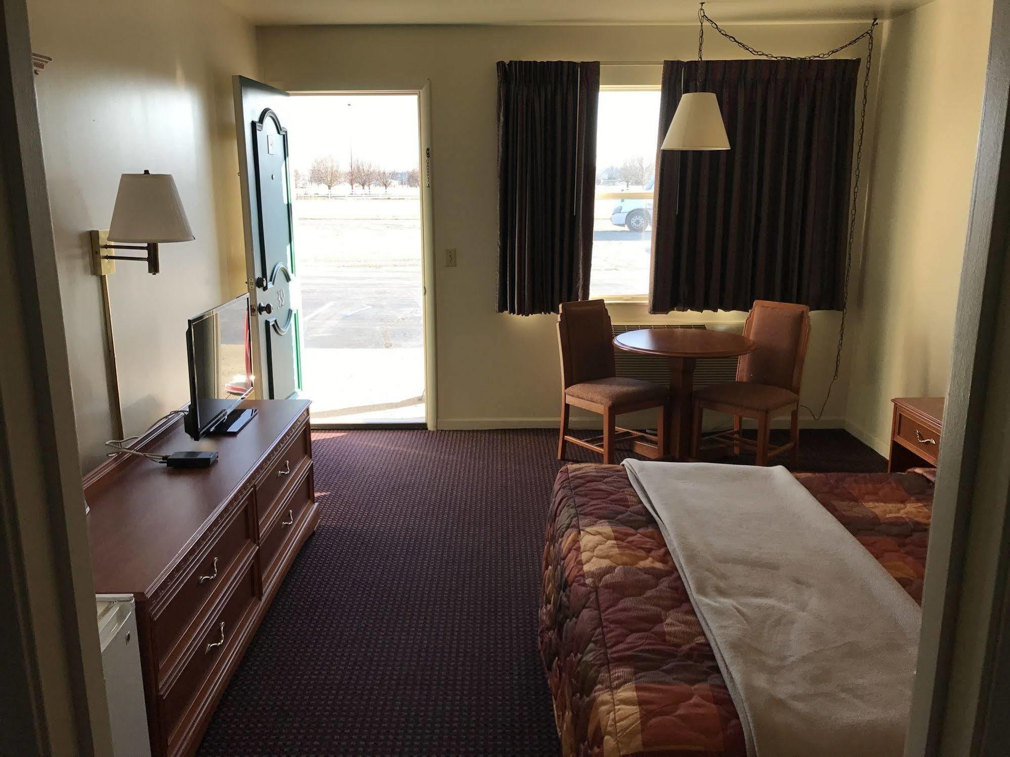 Budget Inn Daleville Eksteriør billede